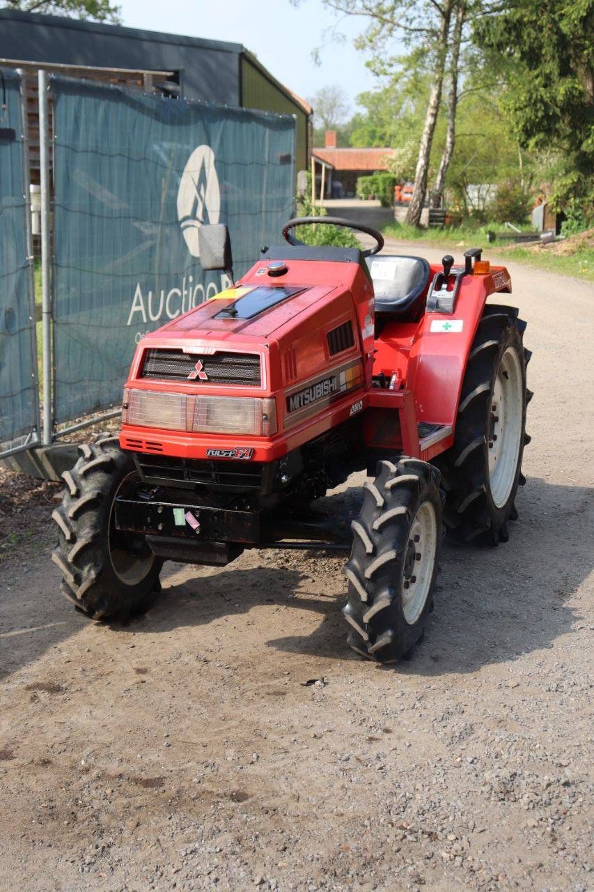 Mini tractor Mitsubishi MT20 Diesel 20HP