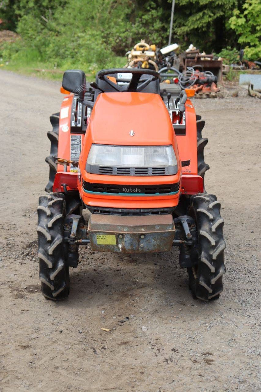 Mini tractor Kubota B52 Diesel 14.9 HP