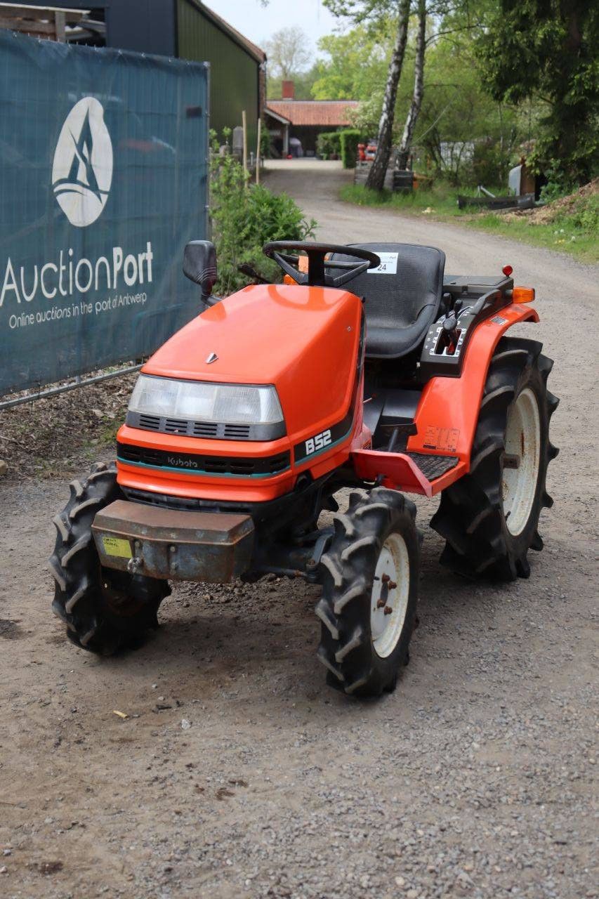 Mini tractor Kubota B52 Diesel 14.9 HP