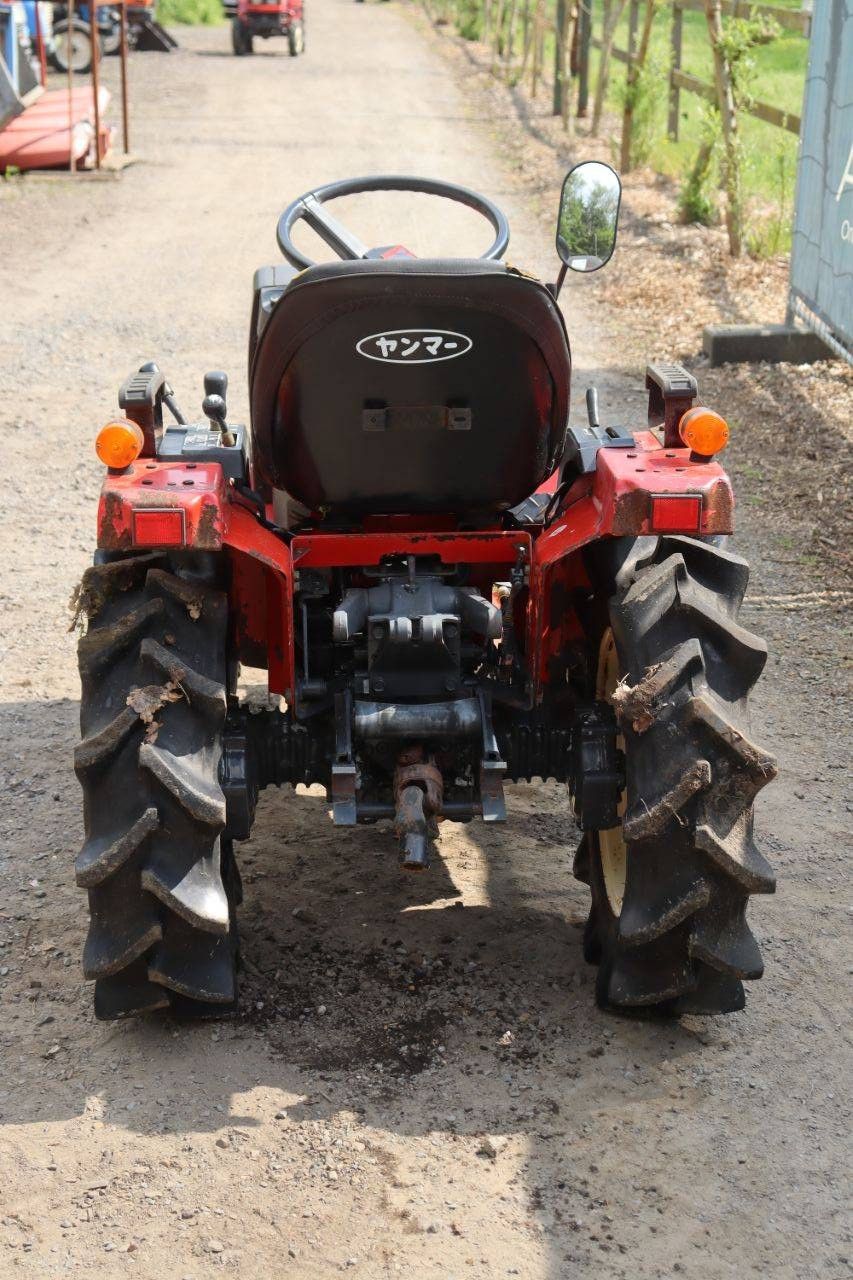 Minitraktor Yanmar KE-2D Diesel 12,5 PS