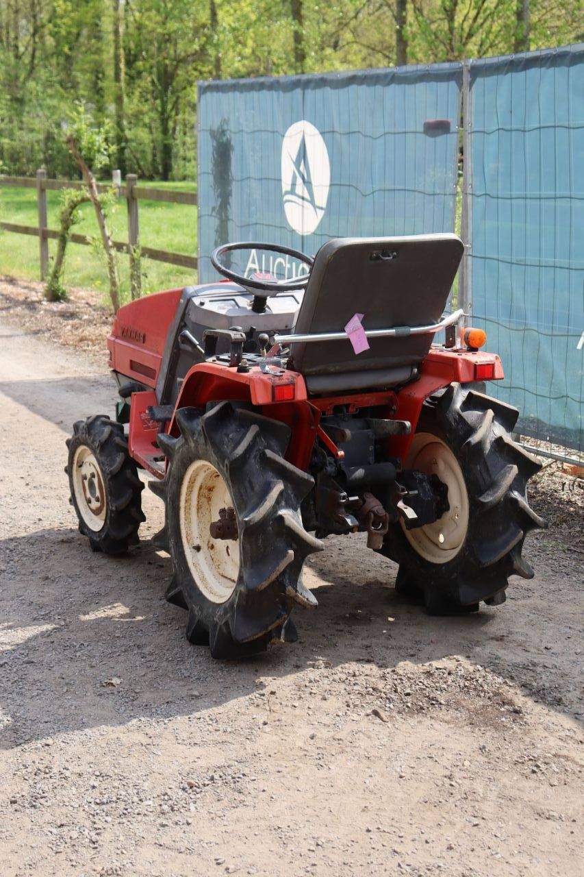 Minitraktor Yanmar Ke-3D Diesel 13 PS