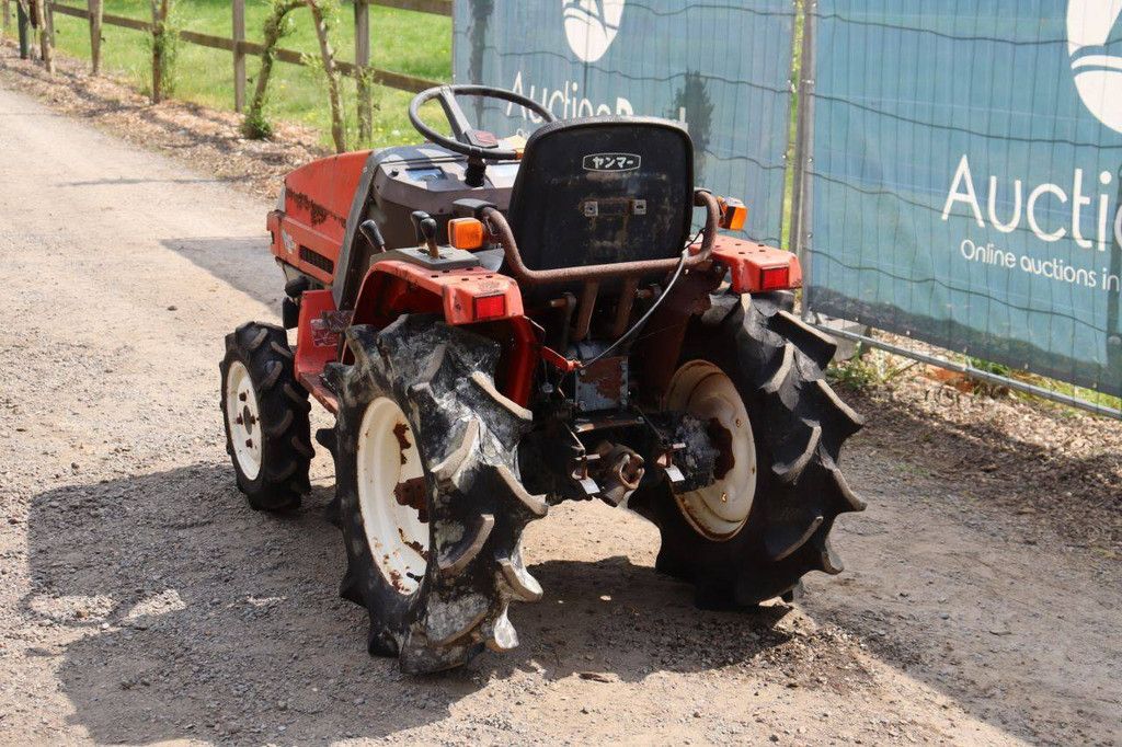 Minitraktor Yanmar Ke-3D Diesel 13 PS