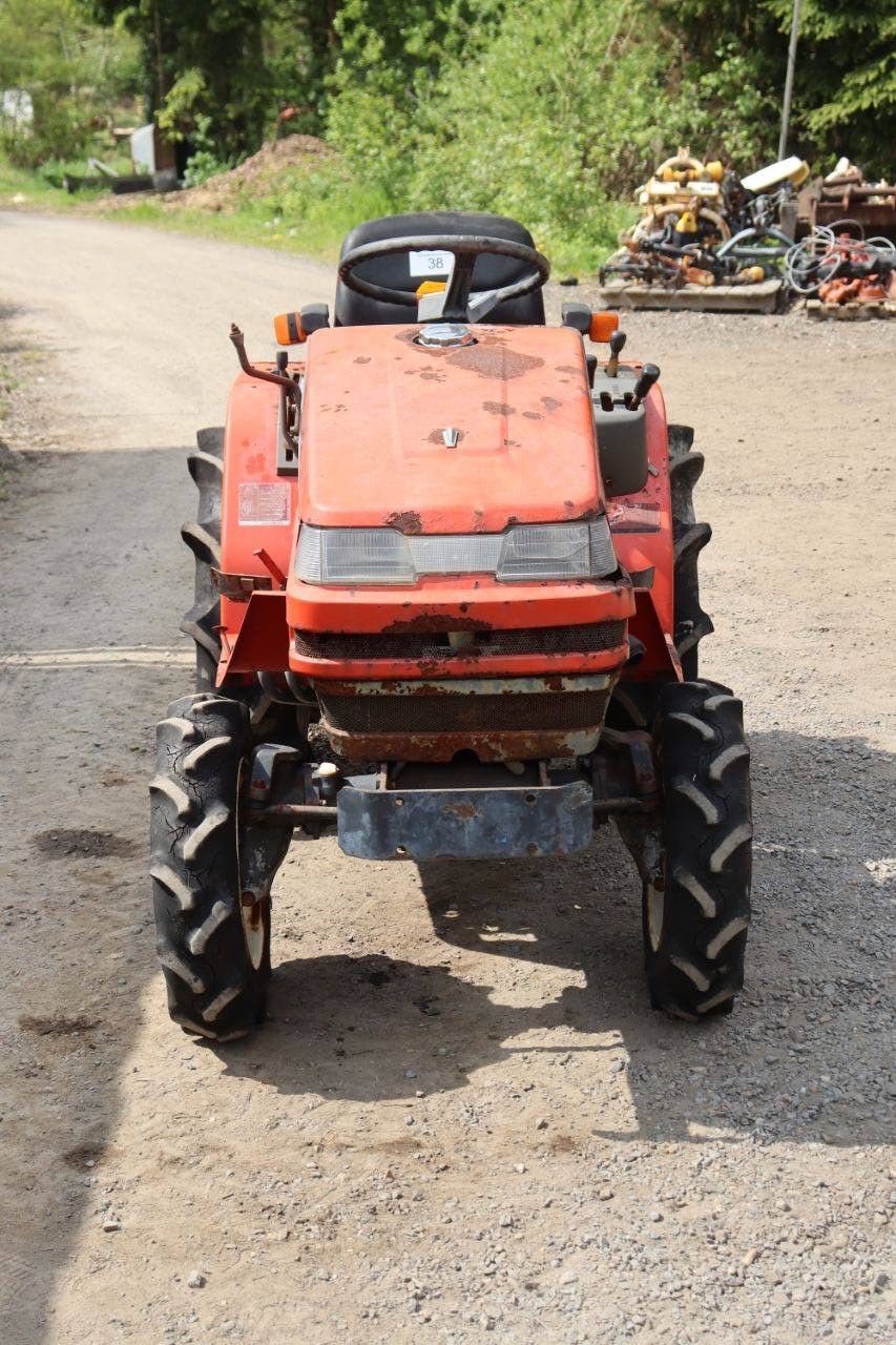 Minitraktor Yanmar Ke-3D Diesel 13 PS