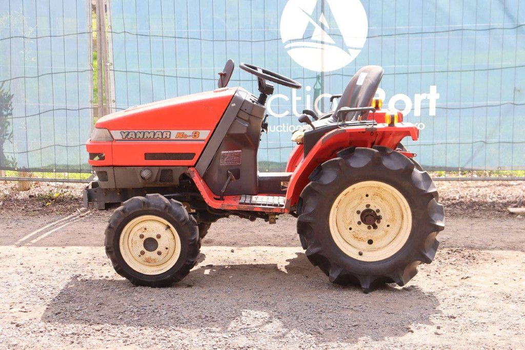Minitraktor Yanmar Ke-3D Diesel 13 PS