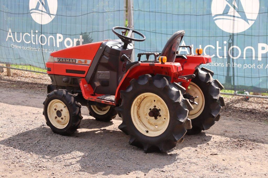 Minitraktor Yanmar Ke-3D Diesel 13 PS