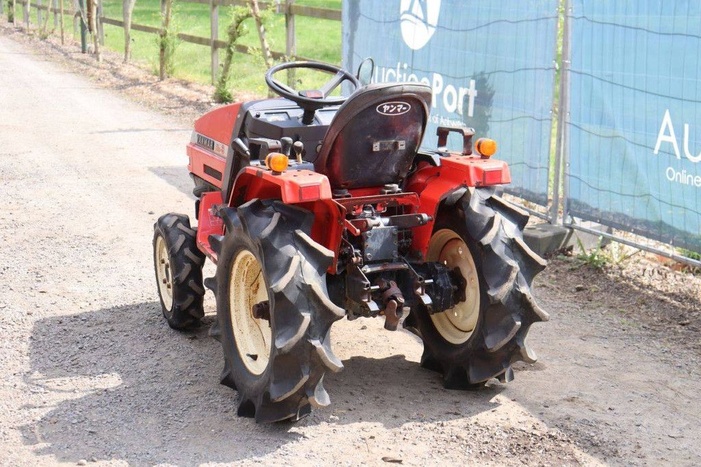 Minitraktor Yanmar Ke-3D Diesel 13 PS