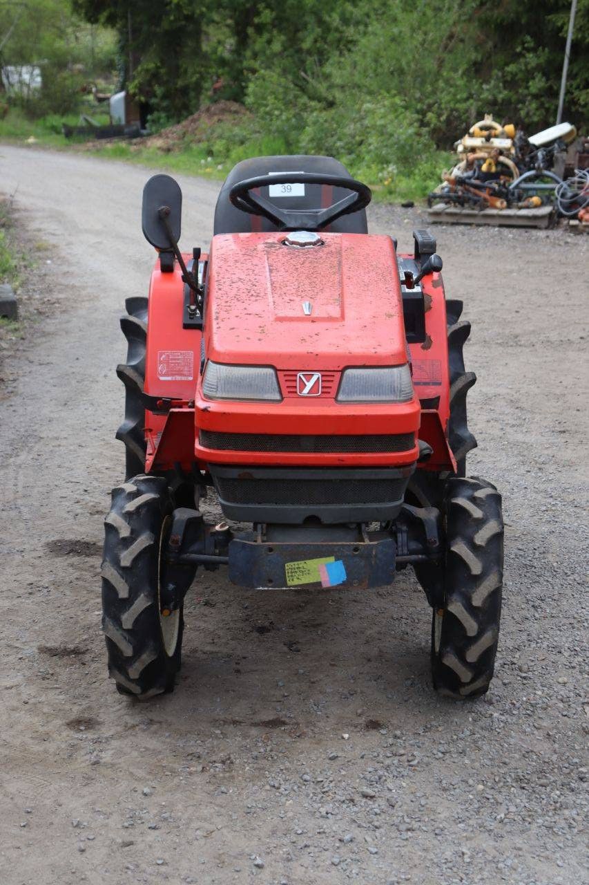 Minitraktor Yanmar Ke-3D Diesel 13 PS