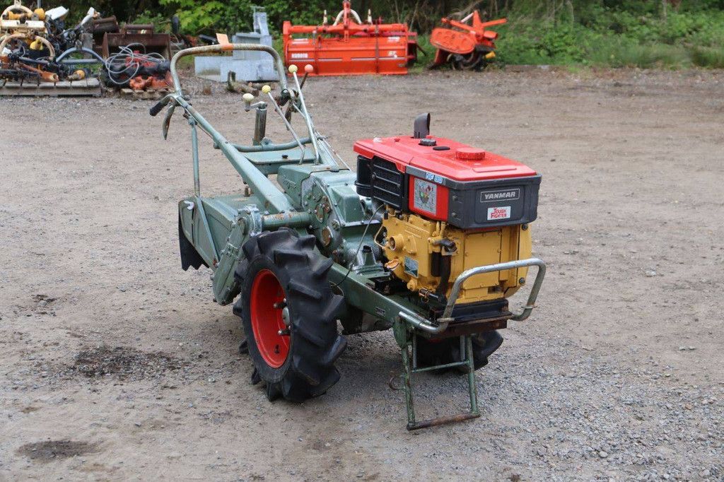 Suzue ZZIC Diesel-Handtraktor