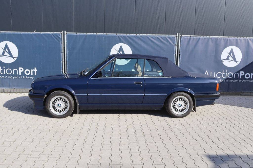 BMW 325IA Convertible Petrol 170hp 1992 (Margin)