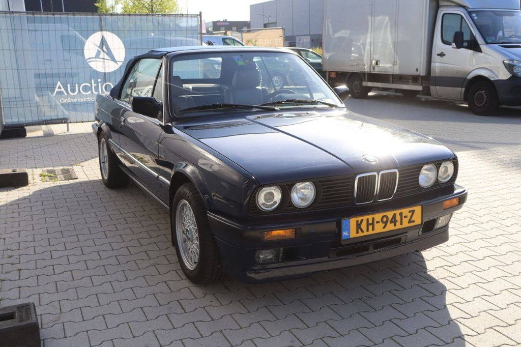 BMW 325IA Convertible Petrol 170hp 1992 (Margin)