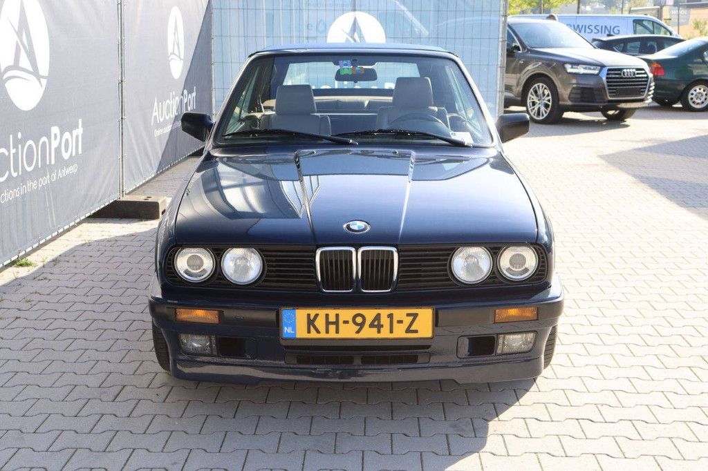 BMW 325IA Convertible Petrol 170hp 1992 (Margin)