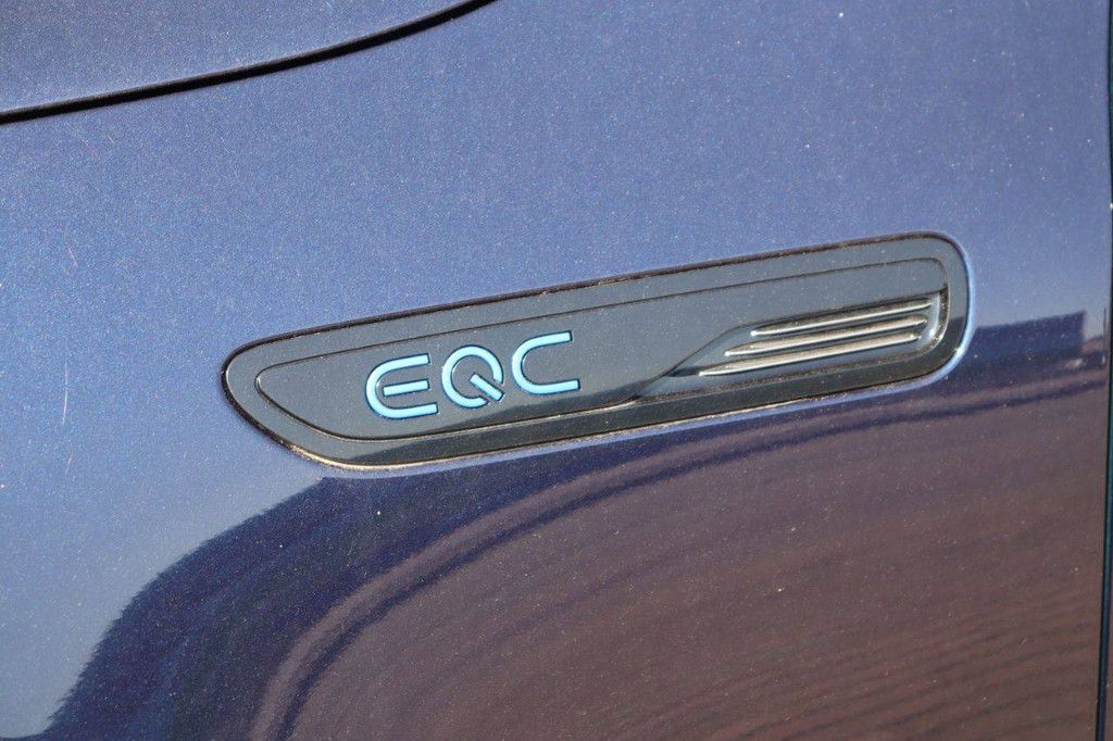 Passenger car Mercedes-Benz EQC400 Electric 2020