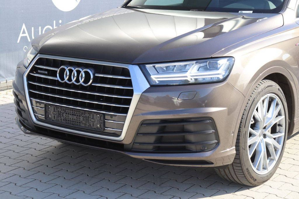 SUV Audi Q7 Pro Line S Diesel 272hp 2018