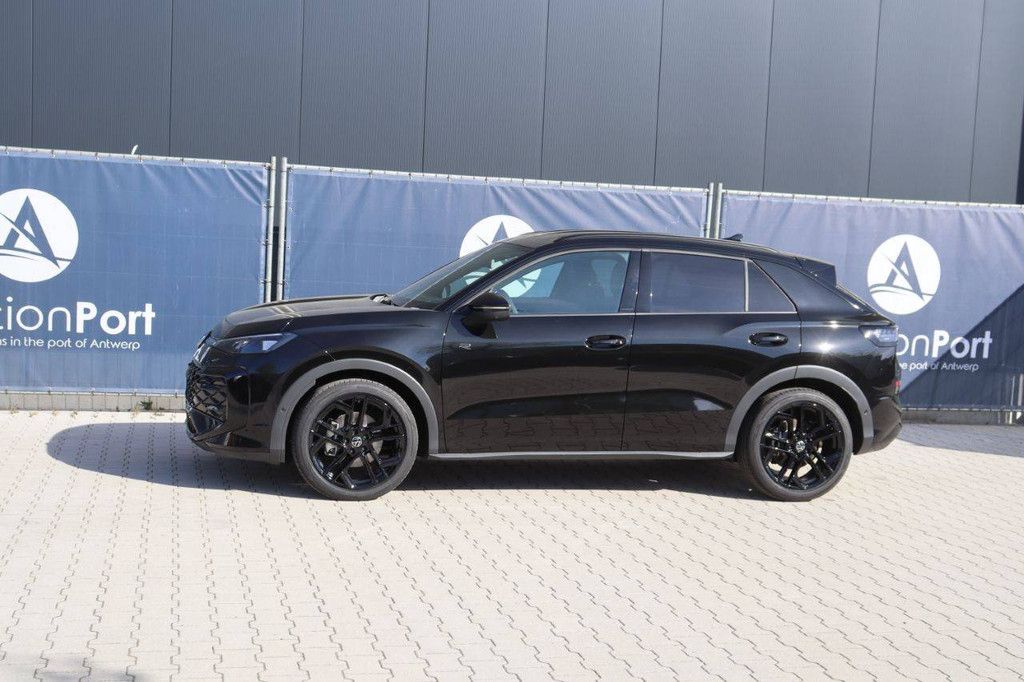 SUV Volkswagen T-Roc 2.0TSI Benzin 200 PS 2026 Neu