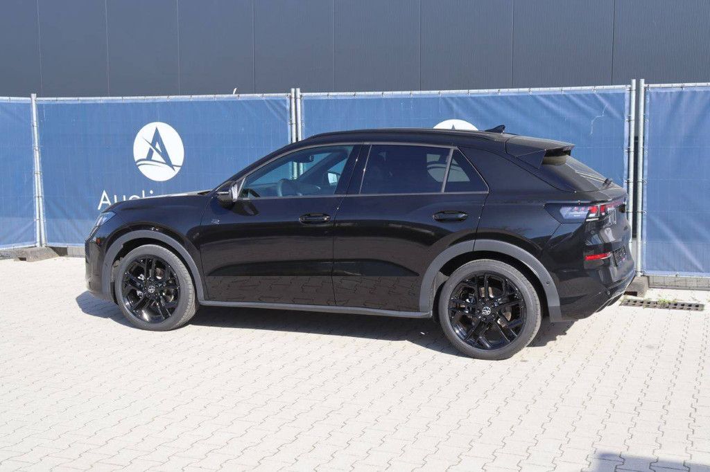 SUV Volkswagen T-Roc 2.0TSI Benzin 200 PS 2026 Neu