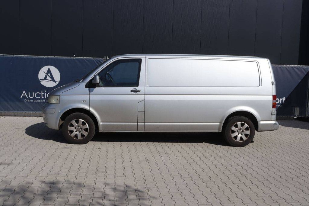 Volkswagen Transporter TDI Diesel 131hp van 2007