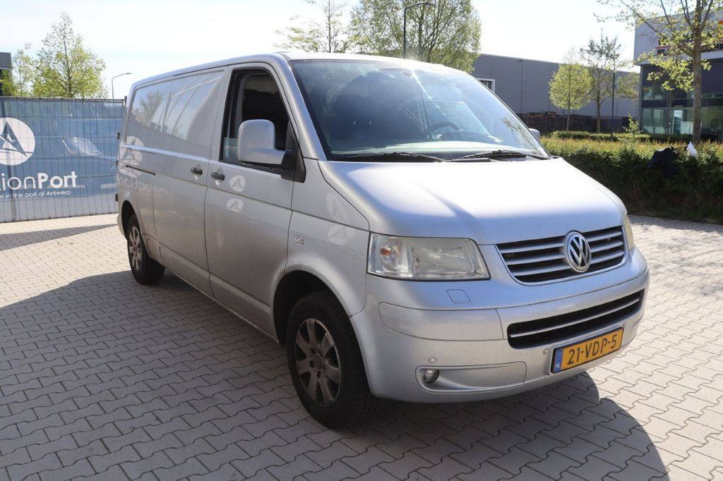 Volkswagen Transporter TDI Diesel 131hp van 2007