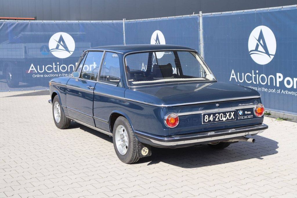 Oldtimer BMW 2002 Benzine 100pk 1973 (Marge)