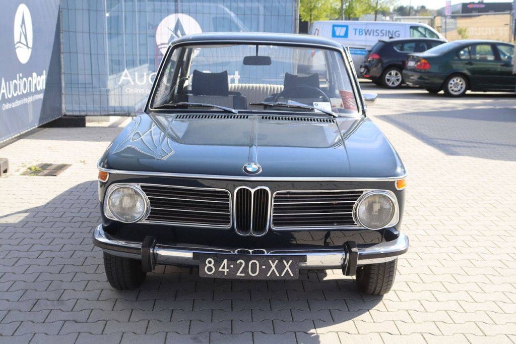 Oldtimer BMW 2002 Benzine 100pk 1973 (Marge)