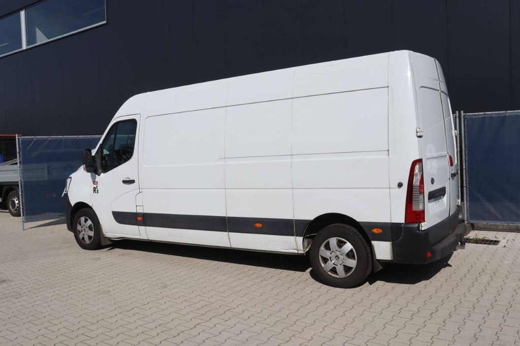 Renault Master Diesel Van 2021
