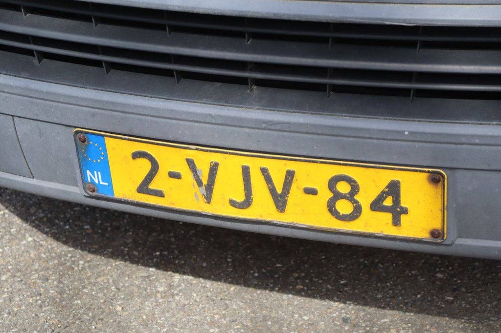 Volkswagen TRANSPORTER Diesel Van 102hp 2010