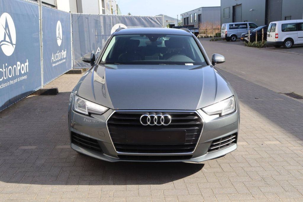 Pkw Audi A4 Diesel 149 PS 2016