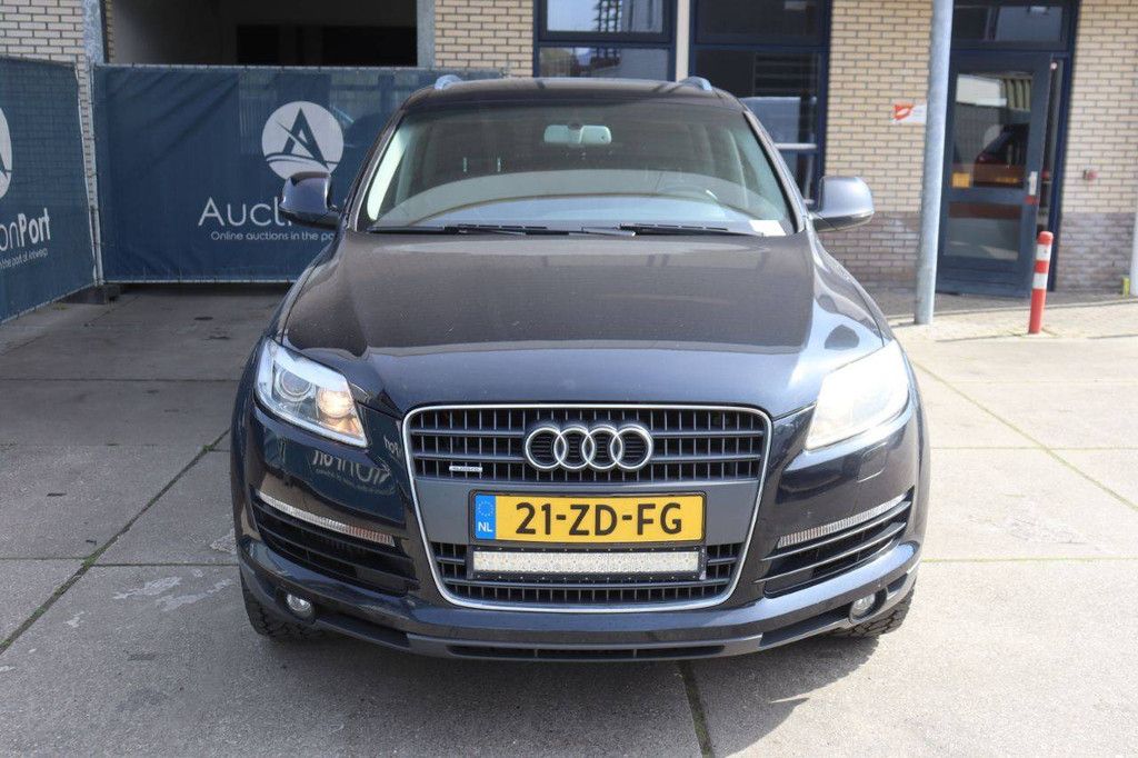 SUV Audi Q7 Diesel 240hp 2008