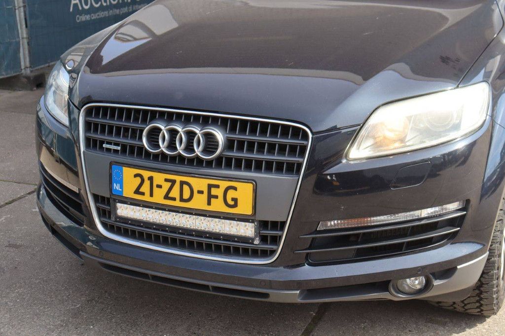 SUV Audi Q7 Diesel 240hp 2008