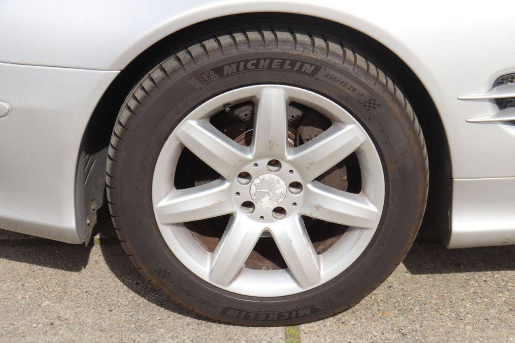 Mercedes-Benz SL 350 Convertible Petrol 245hp 2005