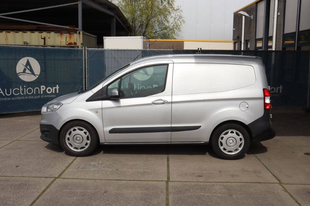 Ford Transit Courier Diesel 75hp Van 2015