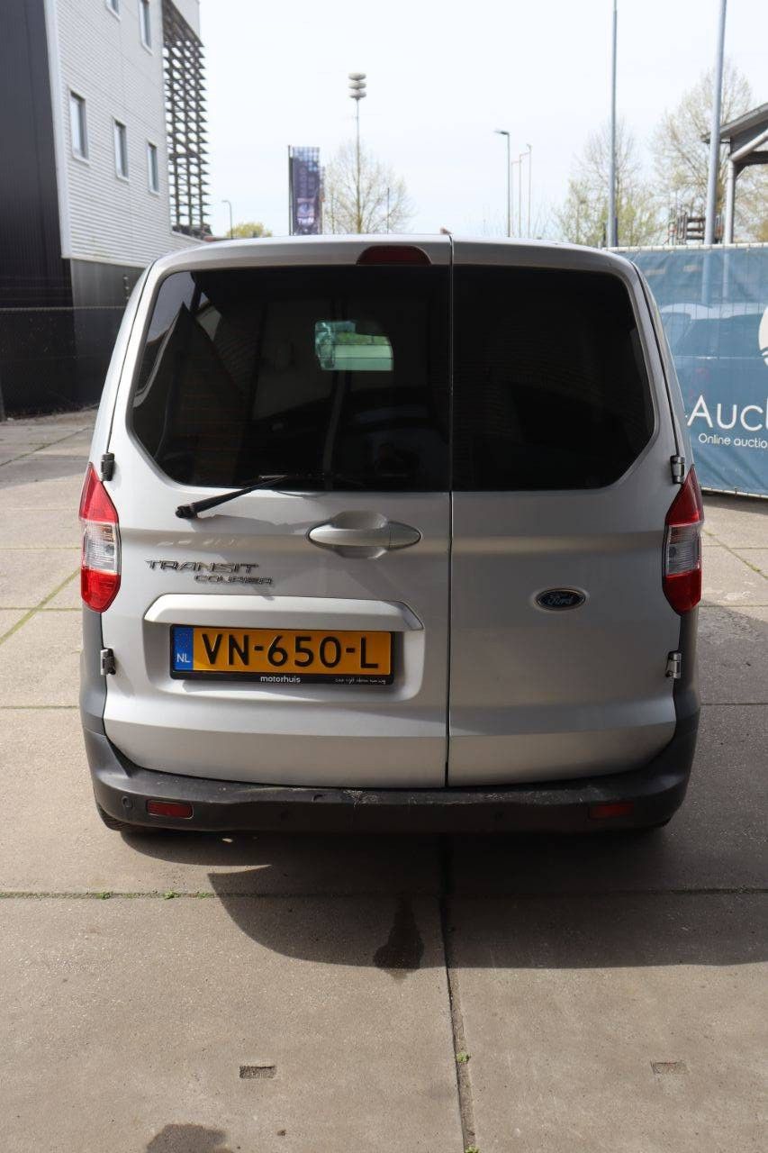 Ford Transit Courier Diesel 75hp Van 2015