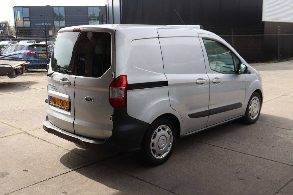 Ford Transit Courier Diesel 75hp Van 2015