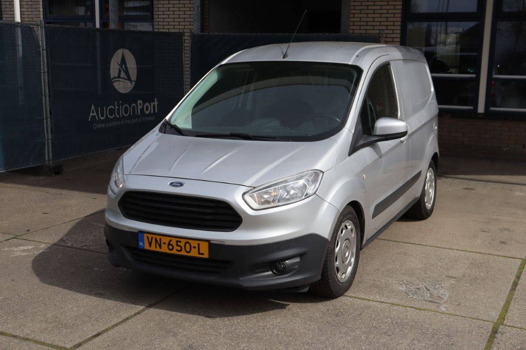 Ford Transit Courier Diesel 75hp Van 2015