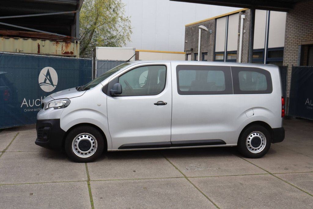 Pkw Peugeot Expert Traveler Diesel 102 PS 2019