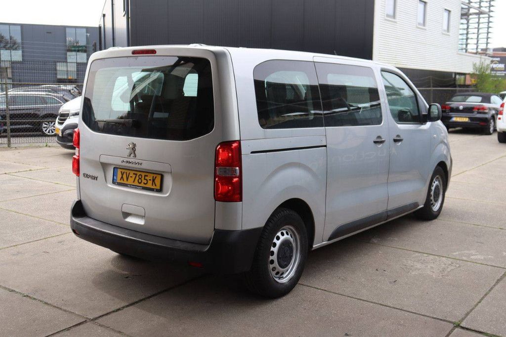 Pkw Peugeot Expert Traveler Diesel 102 PS 2019