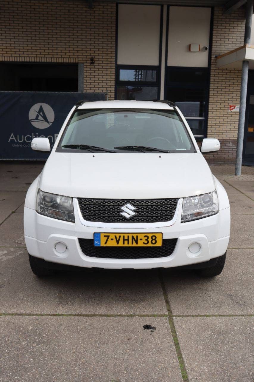SUV Suzuki Grand Vitara 1.9 D Diesel 129 PS 2010