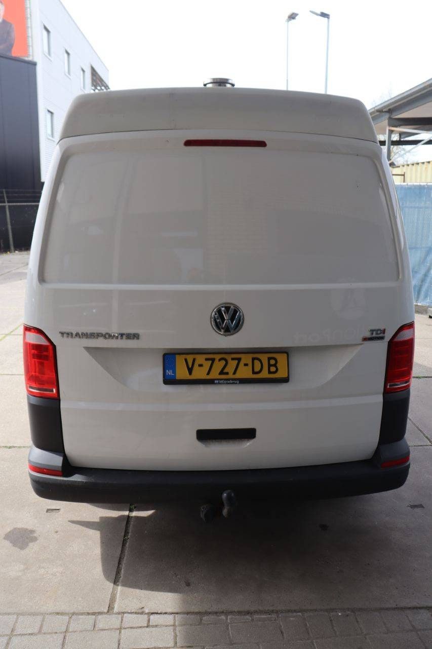 Volkswagen Transporter Diesel 150 PS Van 2017