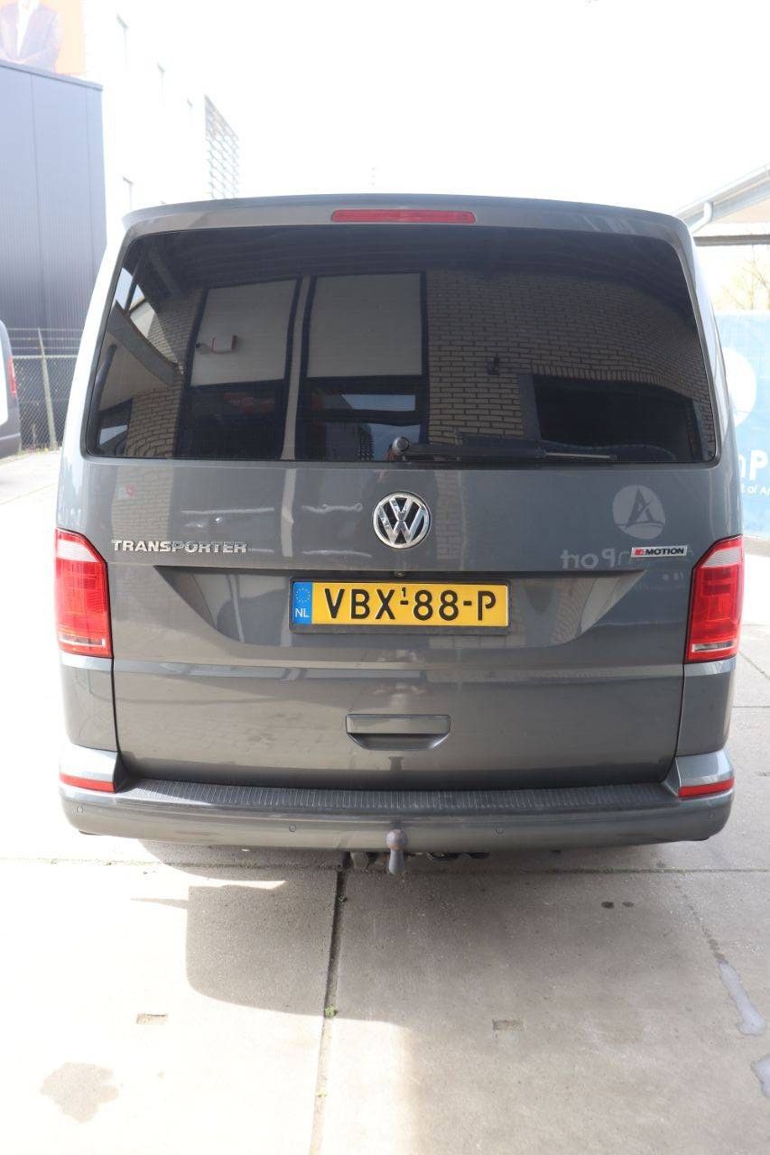 Volkswagen Transporter Diesel Van 199hp 2019