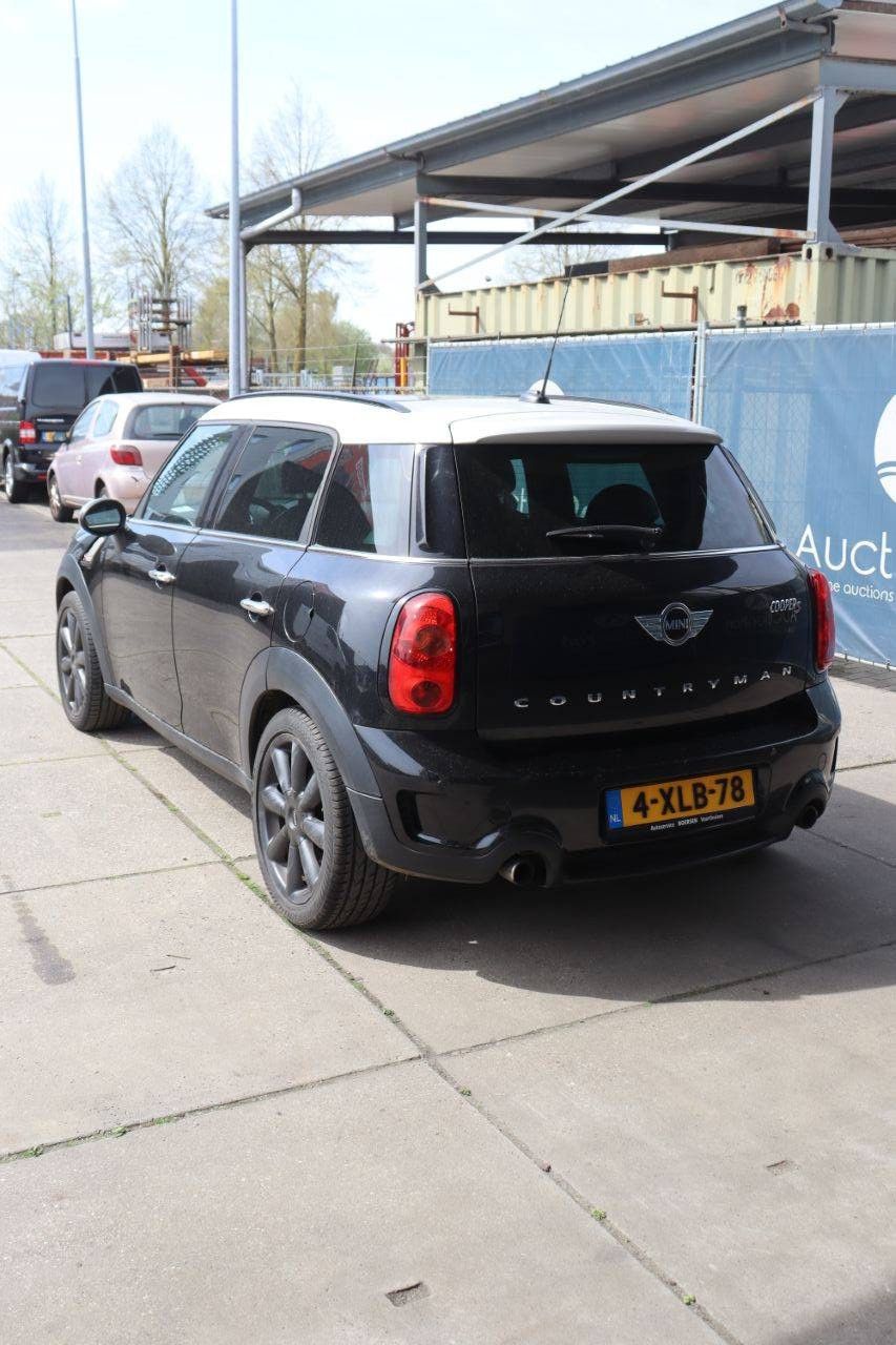 Passenger car MINI Cooper S Petrol 191 hp 2014