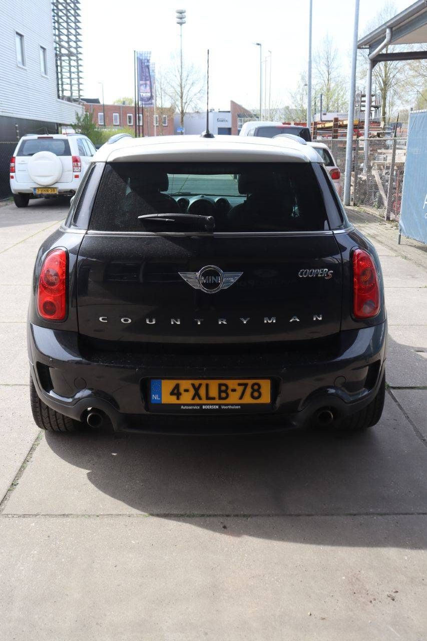 Passenger car MINI Cooper S Petrol 191 hp 2014
