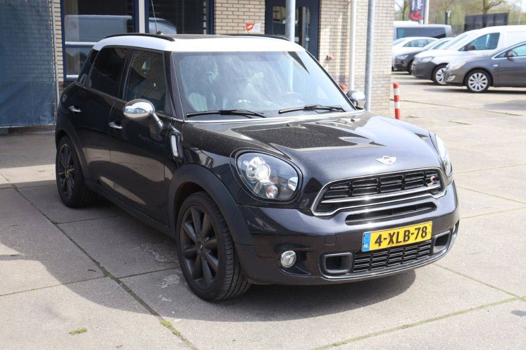 Passenger car MINI Cooper S Petrol 191 hp 2014