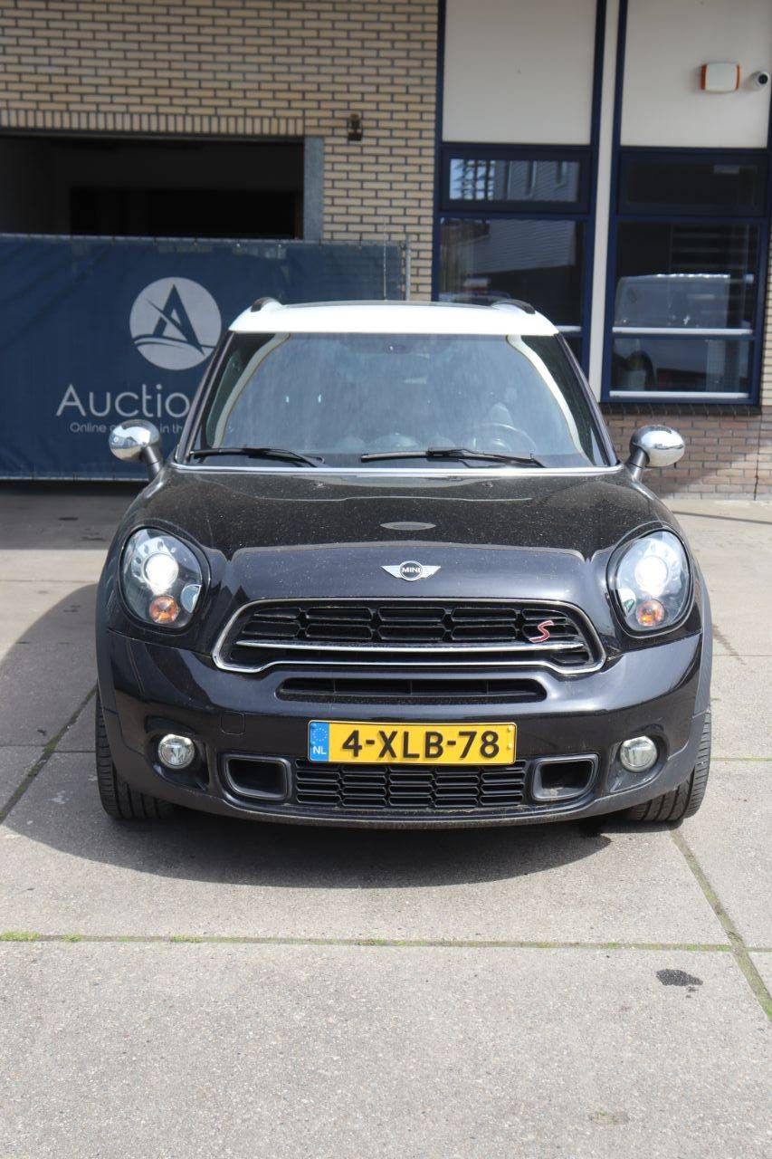 Passenger car MINI Cooper S Petrol 191 hp 2014