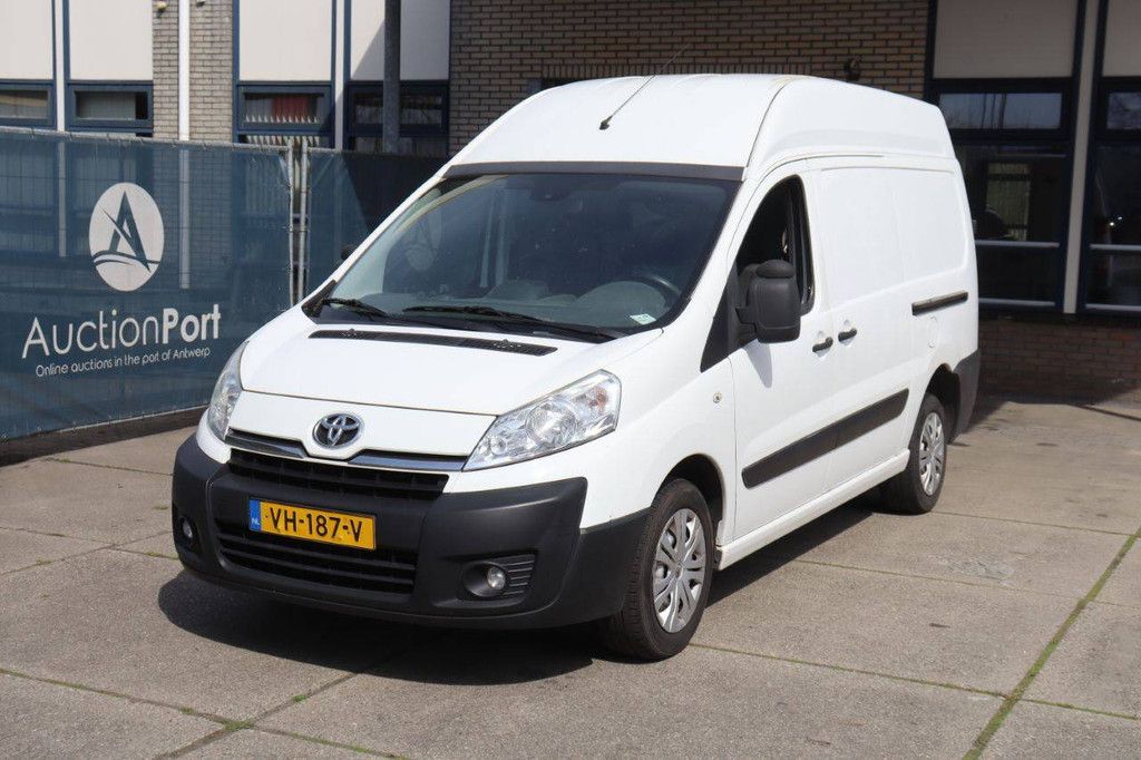 Toyota Proace Diesel Van 163hp 2014