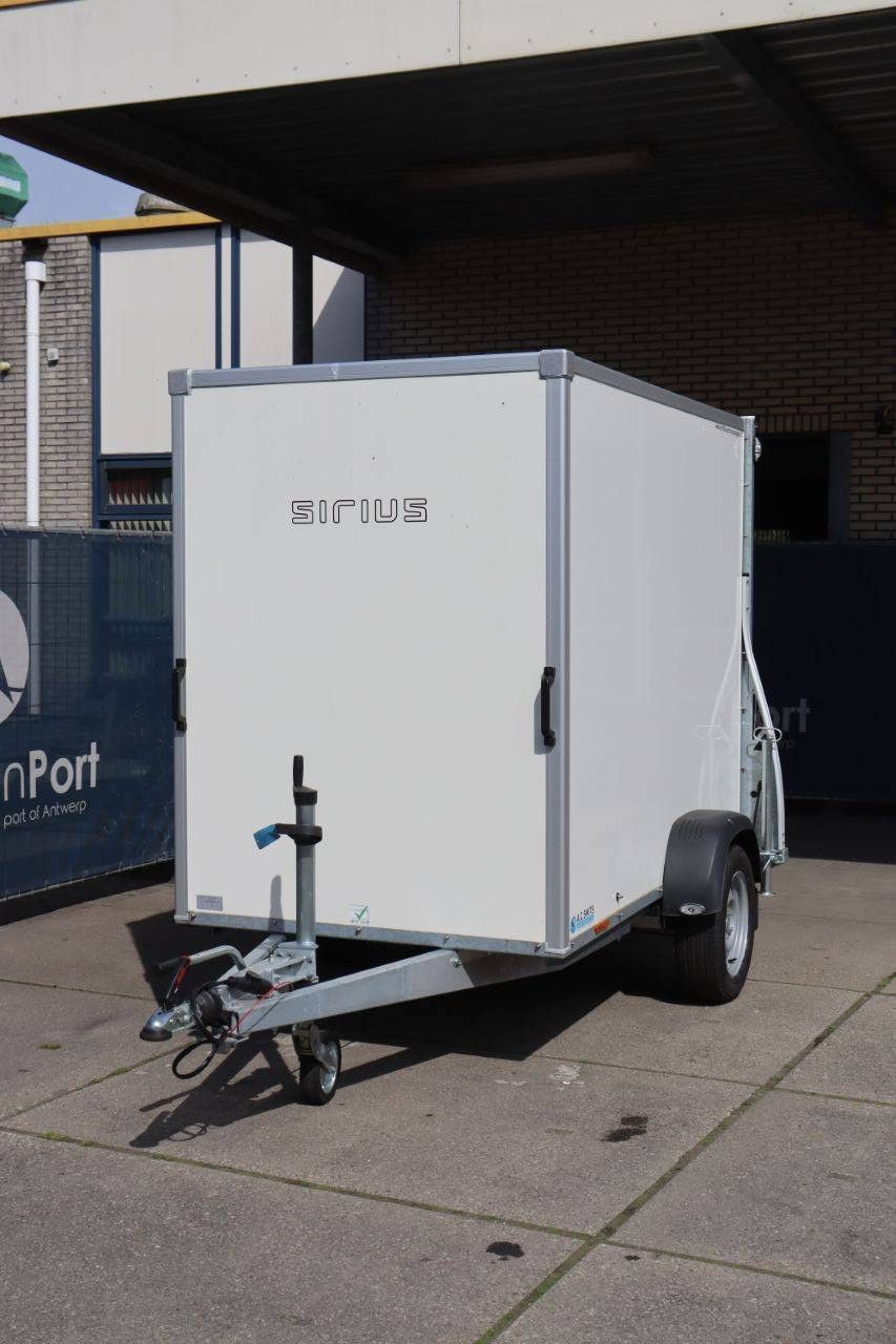 Geschlossener Anhänger Sirius 1300kg 2025
