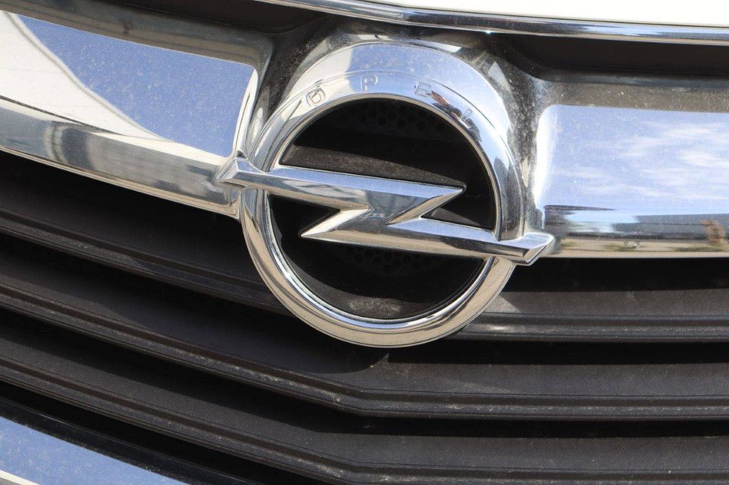 Passenger car Opel Insignia Diesel 136hp 2016