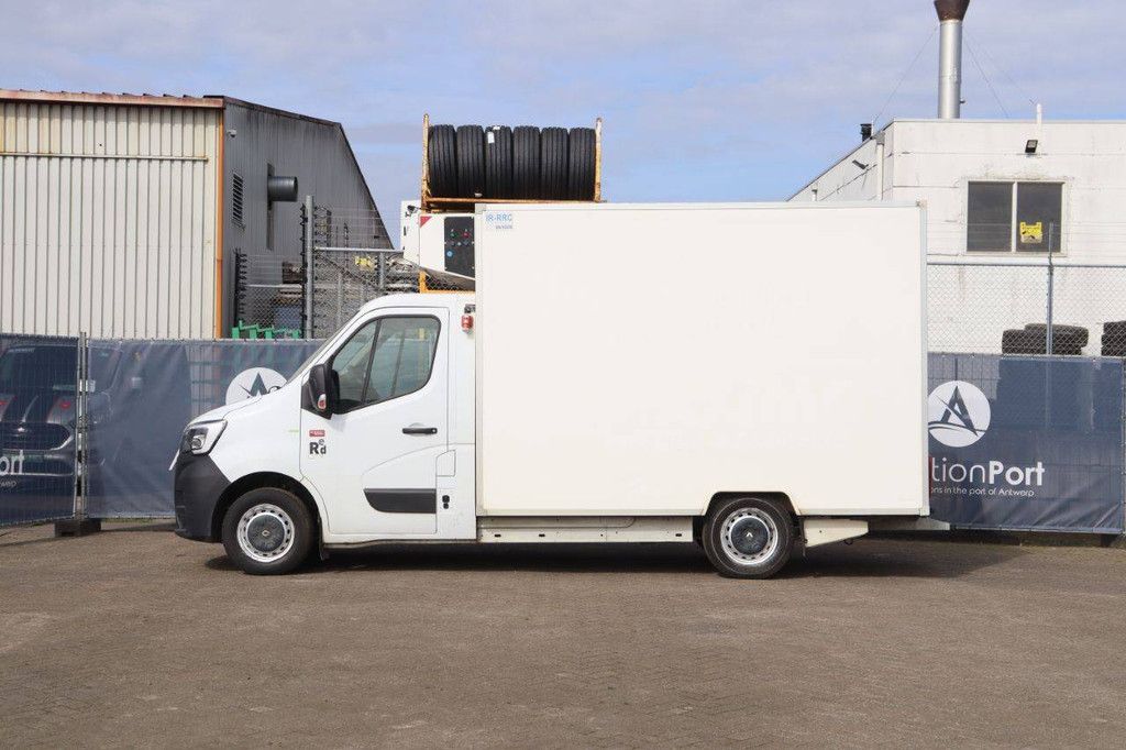 Refrigerated van Renault Master Diesel 145hp 2020