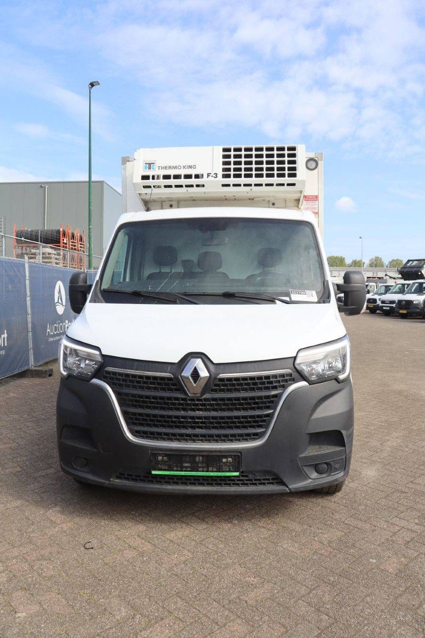 Refrigerated van Renault Master Diesel 145hp 2020