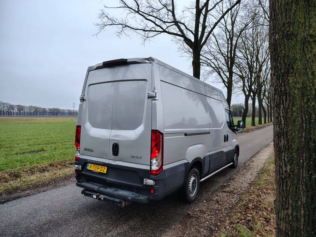 Iveco Daily 35S18 3.0 Diesel 180HP Van 2017