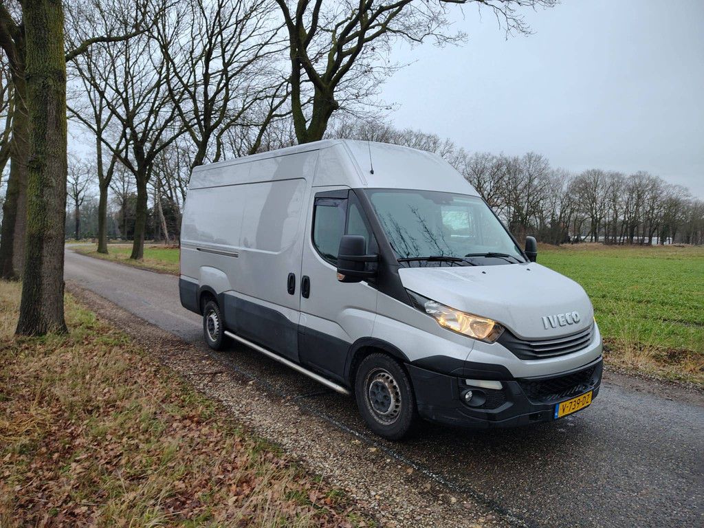 Iveco Daily 35S18 3.0 Diesel 180HP Van 2017