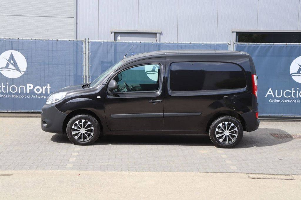 Renault Kangoo Diesel 95hp Van 2020